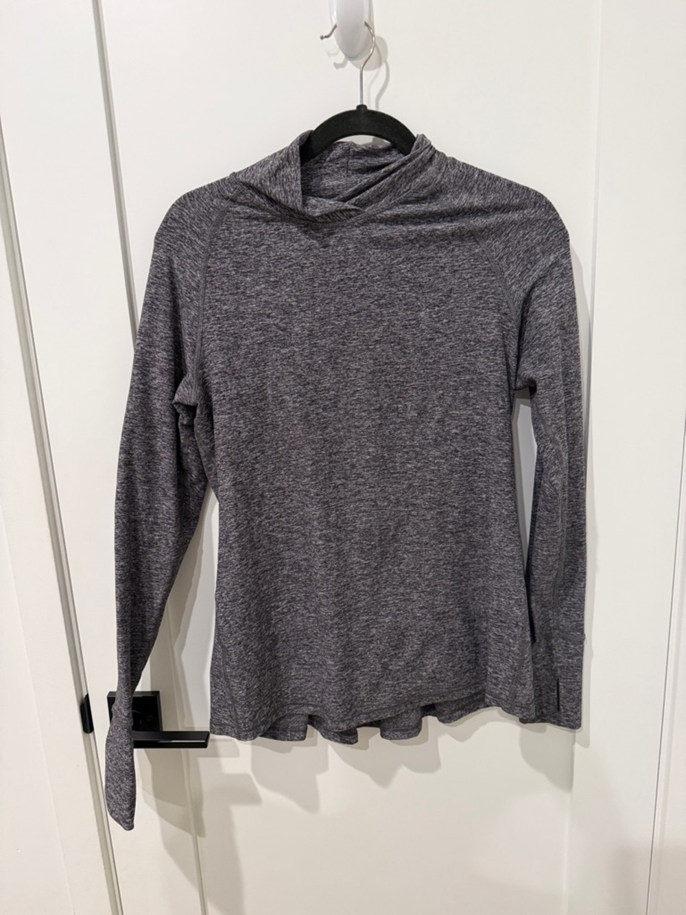 lululemon athletica Women's Long Sleeve Hooded Tee in Heather Gray